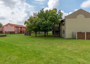 Mont Serrat, Kingfisher Crescent, Meyersdal, Gauteng, 0 , 0 ,1 BathroomBathrooms,Apartment,For Sale,0,1639
