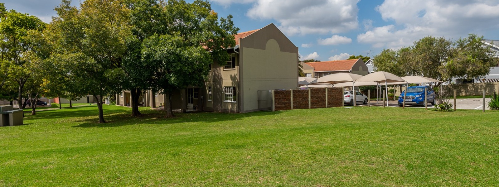 Mont Serrat, Kingfisher Crescent, Meyersdal, Gauteng, 0 , 0 ,1 BathroomBathrooms,Apartment,For Sale,0,1639