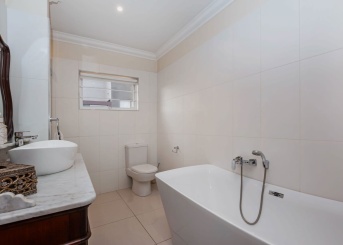 Grenadine Street, Meyersdal Nature Estate, Gauteng, 6 Bedrooms Bedrooms, 0 ,5 BathroomsBathrooms,House,For Sale,Grenadine Street,0,1640