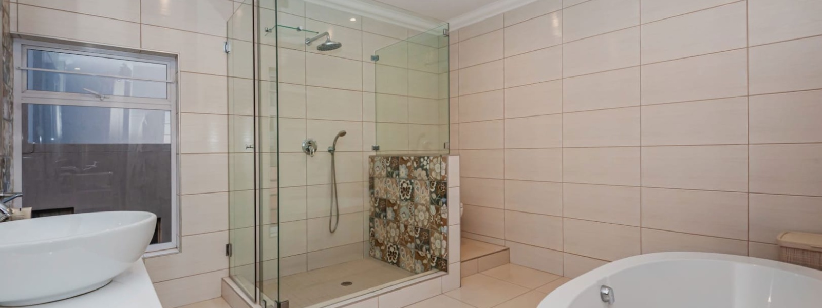 Grenadine Street, Meyersdal Nature Estate, Gauteng, 6 Bedrooms Bedrooms, 0 ,5 BathroomsBathrooms,House,For Sale,Grenadine Street,0,1640