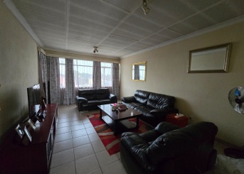 Kipling Street, Raceview, Gauteng, 2 Bedrooms Bedrooms, 0 ,1 BathroomBathrooms,Apartment,For Sale,Kipling Street ,0,1642