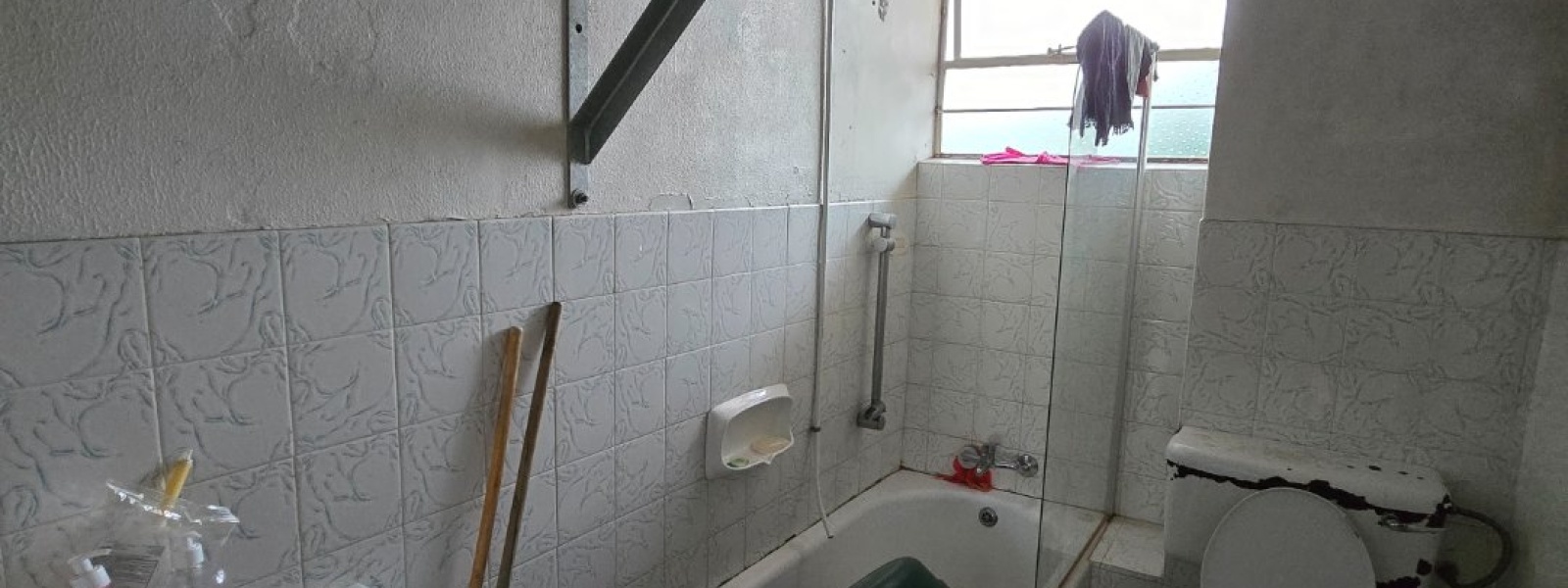 Kipling Street, Raceview, Gauteng, 2 Bedrooms Bedrooms, 0 ,1 BathroomBathrooms,Apartment,For Sale,Kipling Street ,0,1642