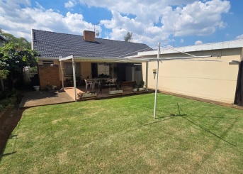 Edward Avenue, Randhart, Gauteng, 4 Bedrooms Bedrooms, 0 ,2 BathroomsBathrooms,House,For Sale,Edward Avenue ,0,1643