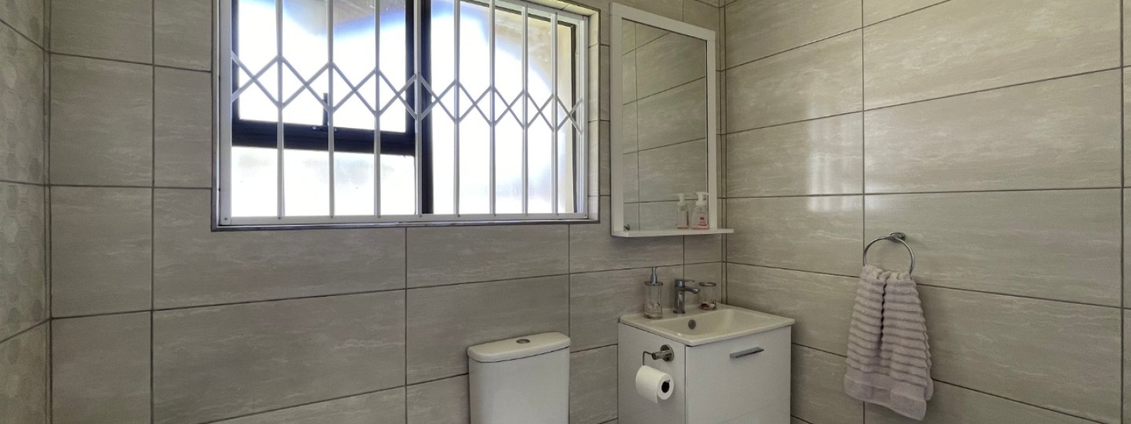 Vogelman Street, Albemarle Ext 2, Gauteng, 3 Bedrooms Bedrooms, 0 ,0,House,For Sale,Vogelman Street,0,1644