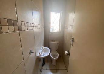 Venter Street, Randhart, Gauteng, 3 Bedrooms Bedrooms, 0 ,1 BathroomBathrooms,Apartment,For Sale,Venter Street,0,1648 Venter Street, Randhart, Gauteng, 3 Bedrooms Bedrooms, 0 ,1 BathroomBathrooms,Apartment,For Sale,Venter Street,0,1648