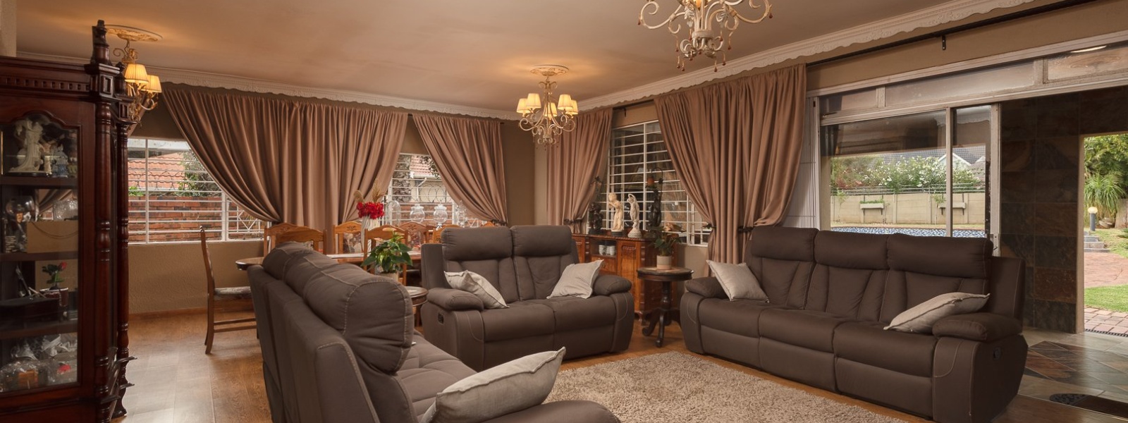 Daffodil Street, Bra, Gauteng, 4 Bedrooms Bedrooms, 0 ,3 BathroomsBathrooms,House,For Sale,Daffodil Street,0,1649