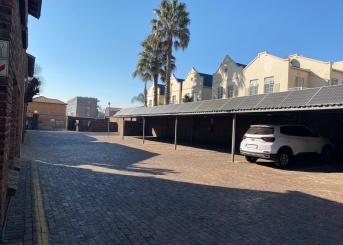 Souternwood St Michael Road, New Redruth, Gauteng, 2 Bedrooms Bedrooms, 0 ,1 BathroomBathrooms,Apartment,For Sale,Souternwood St Michael Road,0,1650