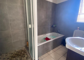 Souternwood St Michael Road, New Redruth, Gauteng, 2 Bedrooms Bedrooms, 0 ,1 BathroomBathrooms,Apartment,For Sale,Souternwood St Michael Road,0,1650 Souternwood St Michael Road, New Redruth, Gauteng, 2 Bedrooms Bedrooms, 0 ,1 BathroomBathrooms,Apartment,For Sale,Souternwood St Michael Road,0,1650