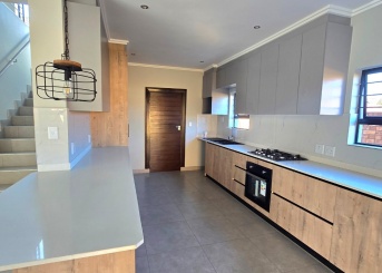 Doncaster Road, Newmarket Park, Gauteng, 3 Bedrooms Bedrooms, 0 ,4 BathroomsBathrooms,Development,For Sale,Doncaster Road ,0,1652