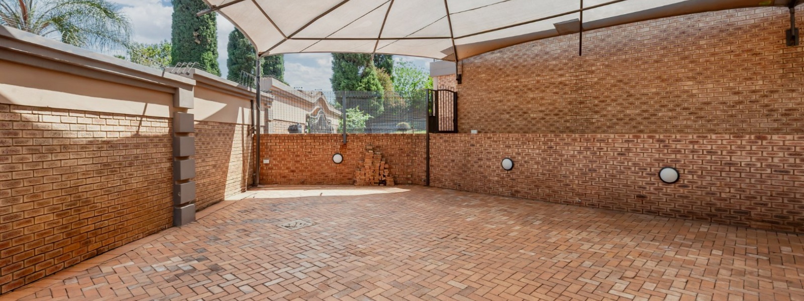Van Dyk Place, Meyersdal, Gauteng, 5 Bedrooms Bedrooms, 0 ,4.5 BathroomsBathrooms,House,For Sale,Van Dyk Place,0,1653
