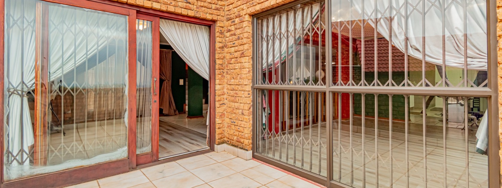 Soetdoring Avenue, Bassonia, Gauteng, 3 Bedrooms Bedrooms, 0 ,3.5 BathroomsBathrooms,House,For Sale,Soetdoring Avenue,0,1654