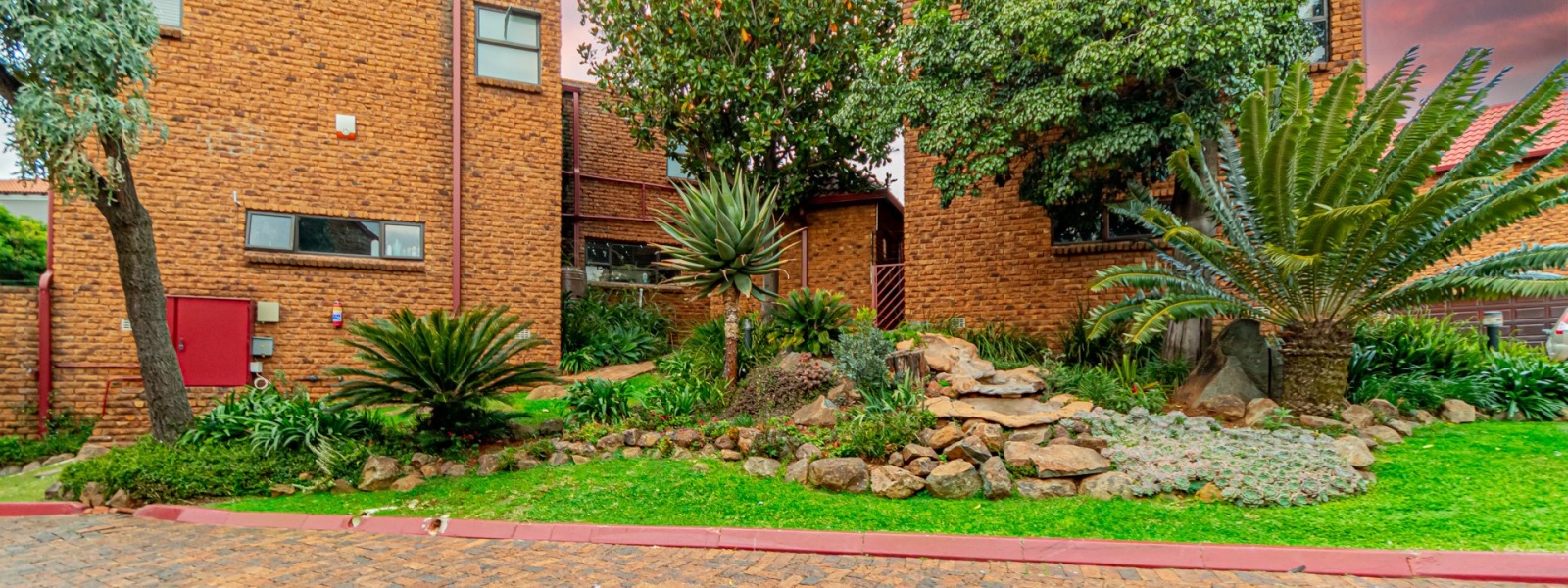Soetdoring Avenue, Bassonia, Gauteng, 3 Bedrooms Bedrooms, 0 ,3.5 BathroomsBathrooms,House,For Sale,Soetdoring Avenue,0,1654