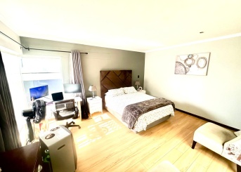 Reading Country Golf Estate, New Redruth, Gauteng, 4 Bedrooms Bedrooms, 0 ,2 BathroomsBathrooms,House,For Sale,Reading Country Golf Estate,0,1655