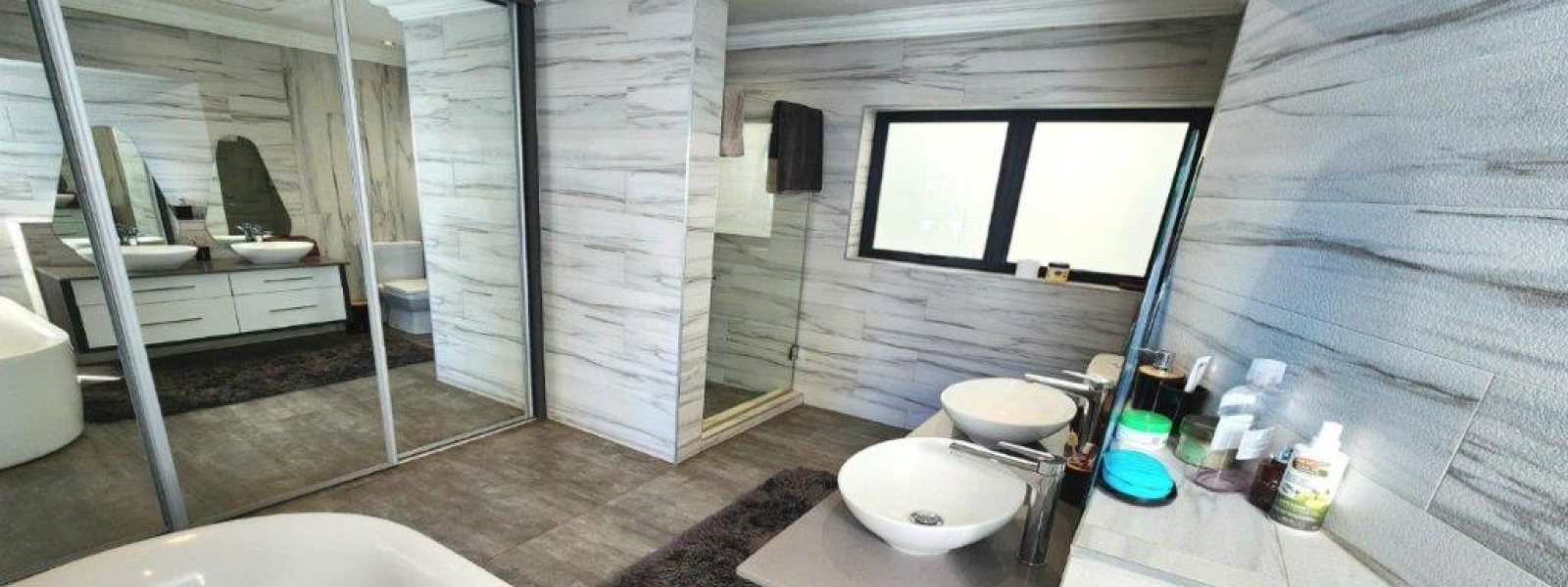 Alwyn Street, Bassonia, Gauteng, 2 Bedrooms Bedrooms, 0 ,2 BathroomsBathrooms,Apartment,For Sale,Alwyn Street ,0,1656