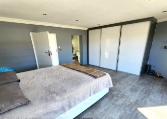 Alwyn Street, Bassonia, Gauteng, 2 Bedrooms Bedrooms, 0 ,2 BathroomsBathrooms,Apartment,For Sale,Alwyn Street ,0,1656 Alwyn Street, Bassonia, Gauteng, 2 Bedrooms Bedrooms, 0 ,2 BathroomsBathrooms,Apartment,For Sale,Alwyn Street ,0,1656