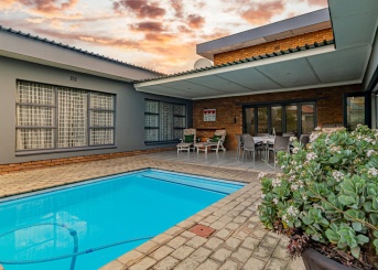 Korund Avenue, Gauteng, 4 Bedrooms Bedrooms, 0 ,2.5 BathroomsBathrooms,House,For Sale,Korund Avenue,0,1657 Korund Avenue, Gauteng, 4 Bedrooms Bedrooms, 0 ,2.5 BathroomsBathrooms,House,For Sale,Korund Avenue,0,1657