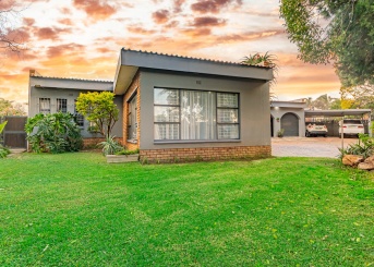 Korund Avenue, Gauteng, 4 Bedrooms Bedrooms, 0 ,2.5 BathroomsBathrooms,House,For Sale,Korund Avenue,0,1657 Korund Avenue, Gauteng, 4 Bedrooms Bedrooms, 0 ,2.5 BathroomsBathrooms,House,For Sale,Korund Avenue,0,1657