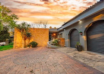 Korund Avenue, Gauteng, 4 Bedrooms Bedrooms, 0 ,2.5 BathroomsBathrooms,House,For Sale,Korund Avenue,0,1657 Korund Avenue, Gauteng, 4 Bedrooms Bedrooms, 0 ,2.5 BathroomsBathrooms,House,For Sale,Korund Avenue,0,1657