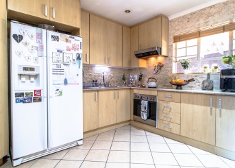 Louise Harris Crescent, Meyersdal, Gauteng, 3 Bedrooms Bedrooms, 0 ,2 BathroomsBathrooms,House,For Sale,Louise Harris Crescent,0,1659 Louise Harris Crescent, Meyersdal, Gauteng, 3 Bedrooms Bedrooms, 0 ,2 BathroomsBathrooms,House,For Sale,Louise Harris Crescent,0,1659