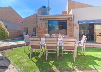 Louise Harris Crescent, Meyersdal, Gauteng, 3 Bedrooms Bedrooms, 0 ,2 BathroomsBathrooms,House,For Sale,Louise Harris Crescent,0,1659 Louise Harris Crescent, Meyersdal, Gauteng, 3 Bedrooms Bedrooms, 0 ,2 BathroomsBathrooms,House,For Sale,Louise Harris Crescent,0,1659
