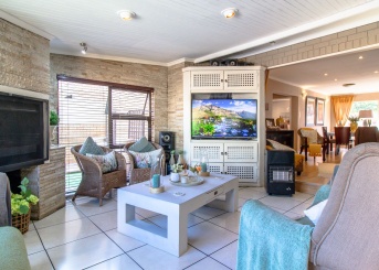 Louise Harris Crescent, Meyersdal, Gauteng, 3 Bedrooms Bedrooms, 0 ,2 BathroomsBathrooms,House,For Sale,Louise Harris Crescent,0,1659 Louise Harris Crescent, Meyersdal, Gauteng, 3 Bedrooms Bedrooms, 0 ,2 BathroomsBathrooms,House,For Sale,Louise Harris Crescent,0,1659