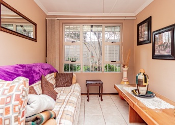 Selwyn Crescent, Randhart, Gauteng, 4 Bedrooms Bedrooms, 0 ,2 BathroomsBathrooms,House,For Sale,Selwyn Crescent,0,1662