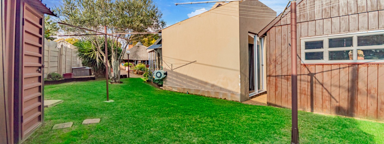 Selwyn Crescent, Randhart, Gauteng, 4 Bedrooms Bedrooms, 0 ,2 BathroomsBathrooms,House,For Sale,Selwyn Crescent,0,1662