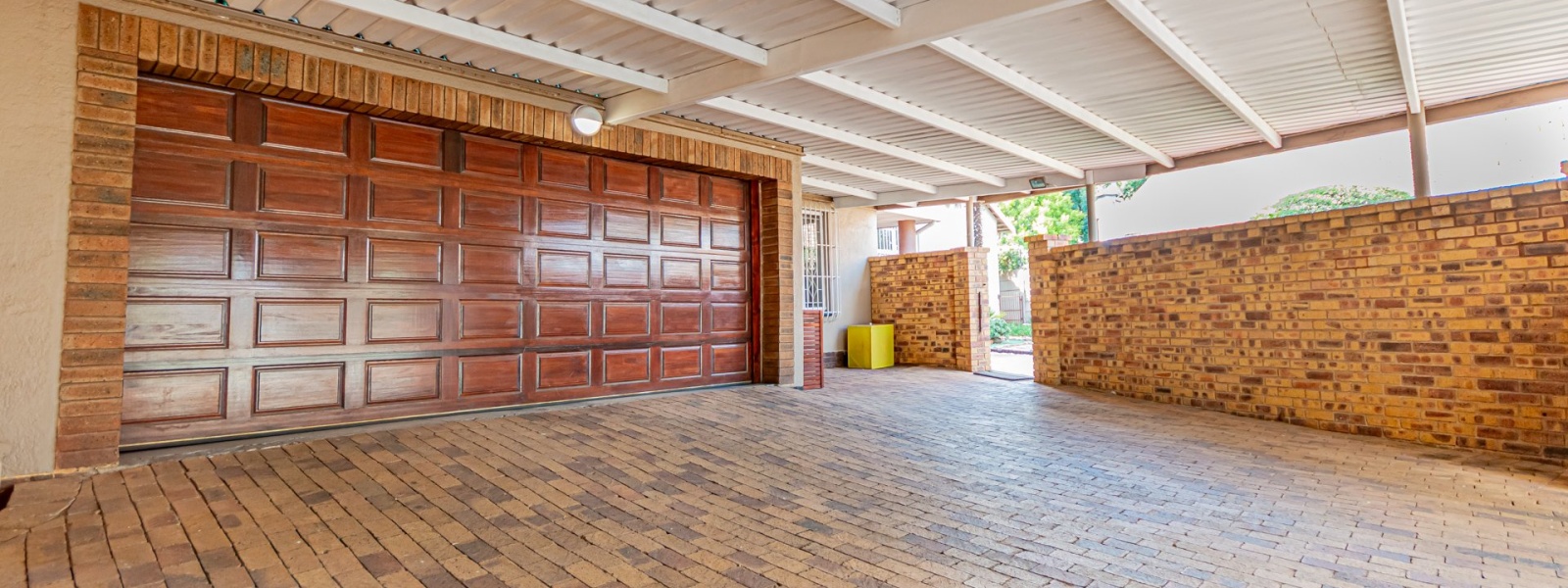 Selwyn Crescent, Randhart, Gauteng, 4 Bedrooms Bedrooms, 0 ,2 BathroomsBathrooms,House,For Sale,Selwyn Crescent,0,1662