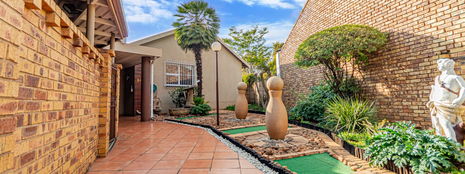 Selwyn Crescent, Randhart, Gauteng, 4 Bedrooms Bedrooms, 0 ,2 BathroomsBathrooms,House,For Sale,Selwyn Crescent,0,1662