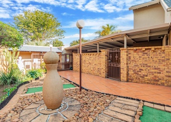 Selwyn Crescent, Randhart, Gauteng, 4 Bedrooms Bedrooms, 0 ,2 BathroomsBathrooms,House,For Sale,Selwyn Crescent,0,1662