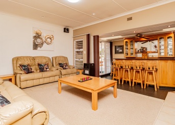 Selwyn Crescent, Randhart, Gauteng, 4 Bedrooms Bedrooms, 0 ,2 BathroomsBathrooms,House,For Sale,Selwyn Crescent,0,1662