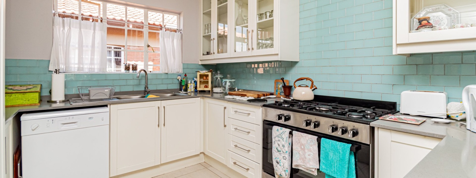 42 Trewawny Road, New Re, Gauteng, 2 Bedrooms Bedrooms, 0 ,1 BathroomBathrooms,Cluster,For Sale,42 Trewawny Road ,0,1663