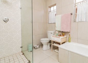 42 Trewawny Road, New Re, Gauteng, 2 Bedrooms Bedrooms, 0 ,1 BathroomBathrooms,Cluster,For Sale,42 Trewawny Road ,0,1663