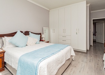 42 Trewawny Road, New Re, Gauteng, 2 Bedrooms Bedrooms, 0 ,1 BathroomBathrooms,Cluster,For Sale,42 Trewawny Road ,0,1663