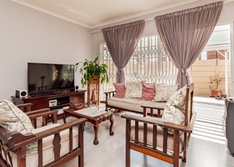 42 Trewawny Road, New Re, Gauteng, 2 Bedrooms Bedrooms, 0 ,1 BathroomBathrooms,Cluster,For Sale,42 Trewawny Road ,0,1663