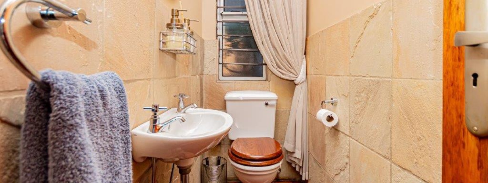 Lindeque Street, Meyersdal Estate, Gauteng, 4 Bedrooms Bedrooms, 0 ,2 BathroomsBathrooms,House,For Sale,Lindeque Street ,0,1664