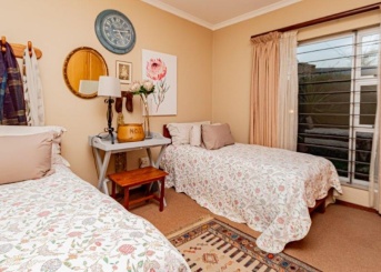 Lindeque Street, Meyersdal Estate, Gauteng, 4 Bedrooms Bedrooms, 0 ,2 BathroomsBathrooms,House,For Sale,Lindeque Street ,0,1664