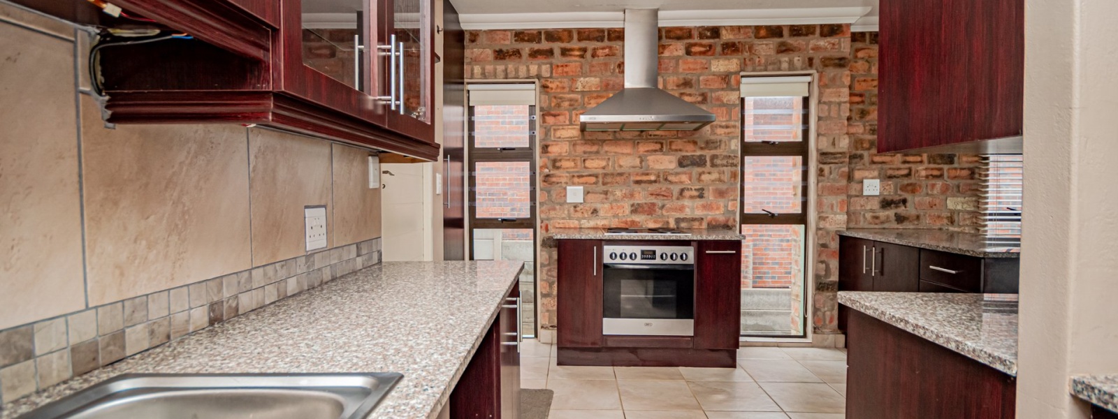 Mossel Bay, Western Cape, 3 Bedrooms Bedrooms, 0 ,3.5 BathroomsBathrooms,House,For Sale,0,1668