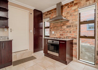 Mossel Bay, Western Cape, 3 Bedrooms Bedrooms, 0 ,3.5 BathroomsBathrooms,House,For Sale,0,1668