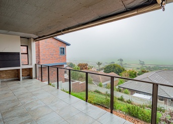 Mossel Bay, Western Cape, 3 Bedrooms Bedrooms, 0 ,3.5 BathroomsBathrooms,House,For Sale,0,1668