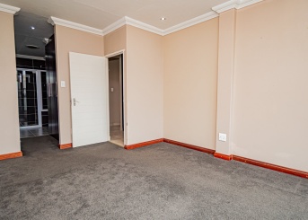 Mossel Bay, Western Cape, 3 Bedrooms Bedrooms, 0 ,3.5 BathroomsBathrooms,House,For Sale,0,1668