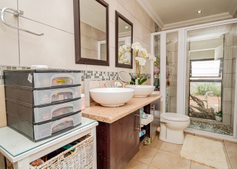 Mossel Bay, Western Cape, 3 Bedrooms Bedrooms, 0 ,3.5 BathroomsBathrooms,House,For Sale,0,1668
