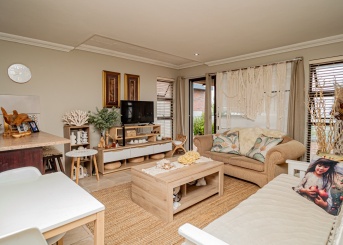 Mossel Bay, Western Cape, 3 Bedrooms Bedrooms, 0 ,3.5 BathroomsBathrooms,House,For Sale,0,1668