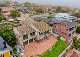 Mossel Bay, Western Cape, 3 Bedrooms Bedrooms, 0 ,3.5 BathroomsBathrooms,House,For Sale,0,1668
