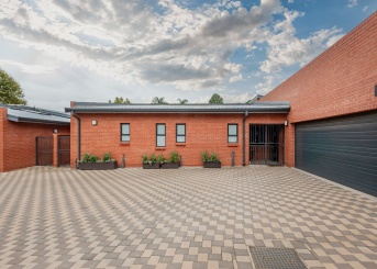 24B Chapman Road, Klippoortjie, Gauteng, 4 Bedrooms Bedrooms, 0 ,2.5 BathroomsBathrooms,House,For Sale,24B Chapman Road,0,1669