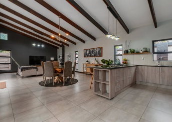 24B Chapman Road, Klippoortjie, Gauteng, 4 Bedrooms Bedrooms, 0 ,2.5 BathroomsBathrooms,House,For Sale,24B Chapman Road,0,1669