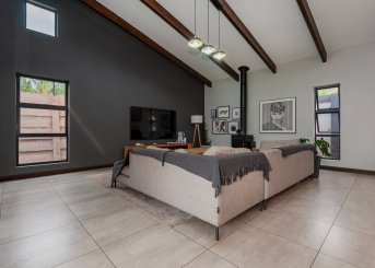 24B Chapman Road, Klippoortjie, Gauteng, 4 Bedrooms Bedrooms, 0 ,2.5 BathroomsBathrooms,House,For Sale,24B Chapman Road,0,1669