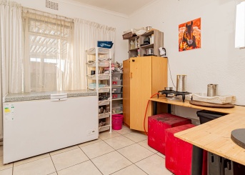 23 Goldwing Street, Raceview, Gauteng, 4 Bedrooms Bedrooms, 0 ,2 BathroomsBathrooms,House,For Sale,23 Goldwing Street ,0,1670