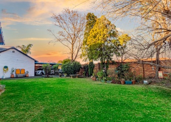 23 Goldwing Street, Raceview, Gauteng, 4 Bedrooms Bedrooms, 0 ,2 BathroomsBathrooms,House,For Sale,23 Goldwing Street ,0,1670