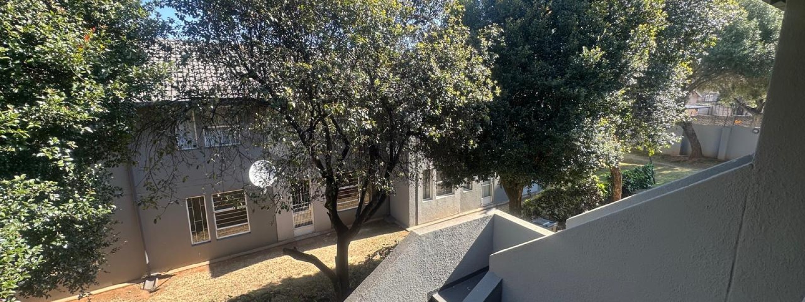Village Green Denton Street, Ridgeway, Gauteng, 2 Bedrooms Bedrooms, 0 ,1 BathroomBathrooms,Apartment,For Sale,Village Green Denton Street,0,1671
